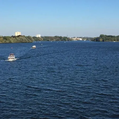 Pleasant In *